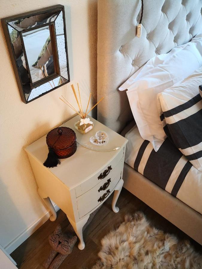 Il Borgo Villa Capolona Luaran gambar